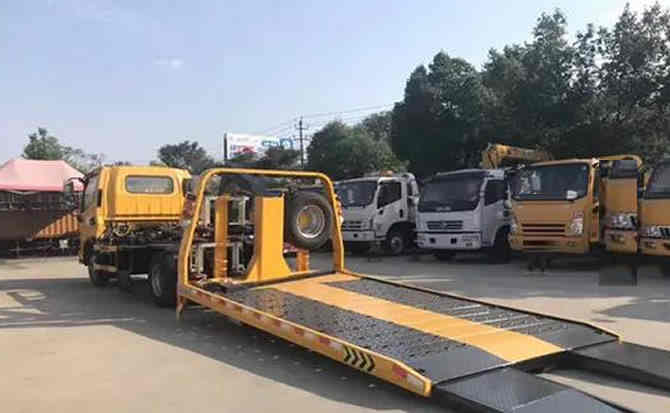 大姚汽车中途维修案例